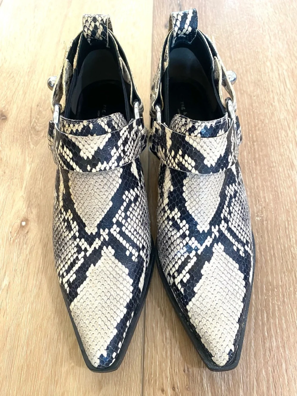 Rag & Bone Westin Harness Ankle Pointed Toe Booties Snakeskin Rock Chic Size 8 - Picture 4 of 10